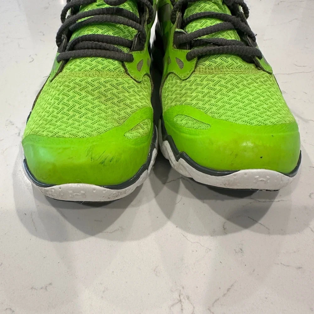 Under Armour Micro G Assert 4 Mens Running Shoes Lime Green 1249942-389 Size 9.5